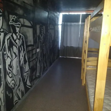 Graffiti Mega Hostel Kiev
